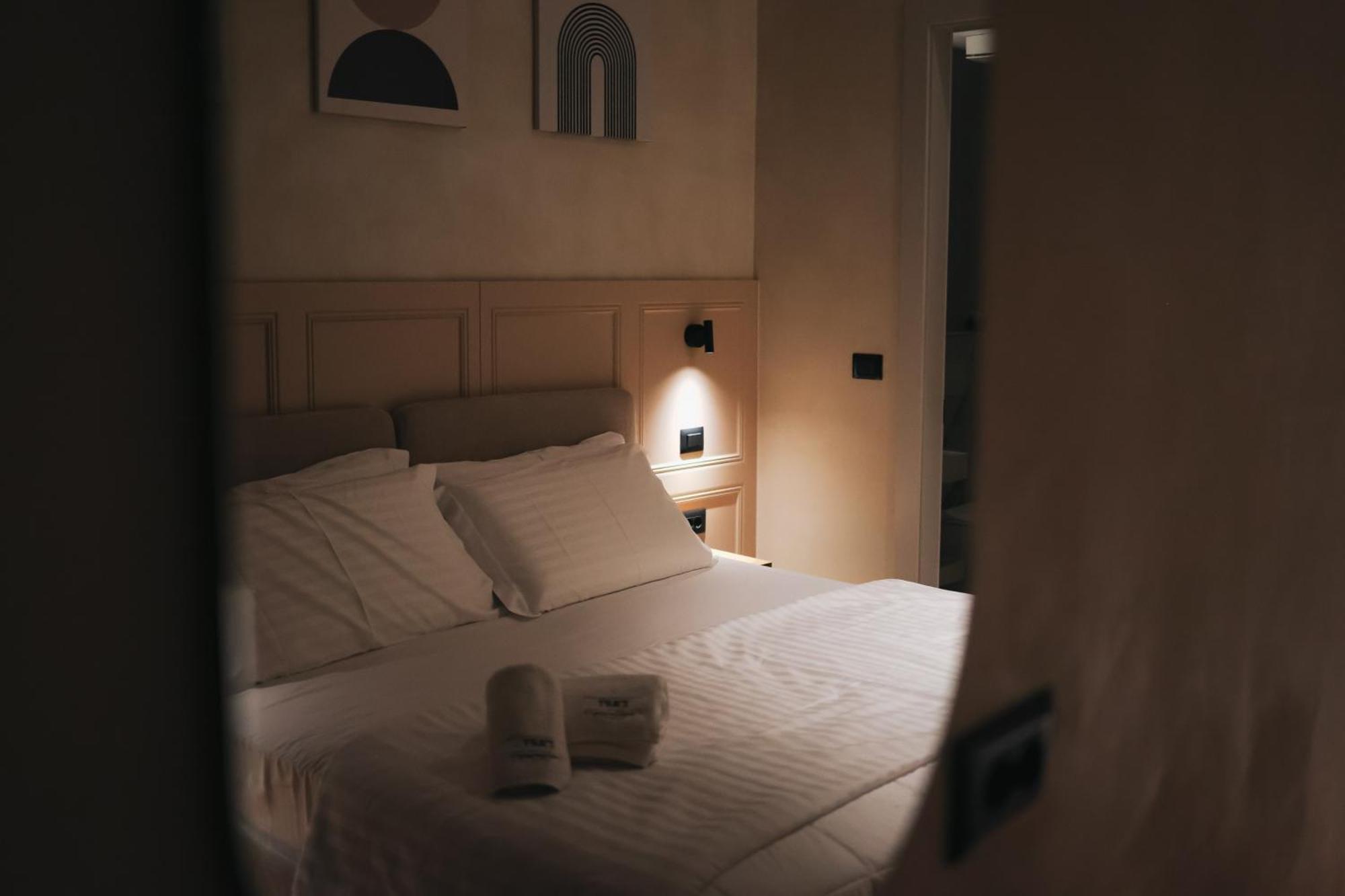 Z Art Hotel Krujë Eksteriør bilde